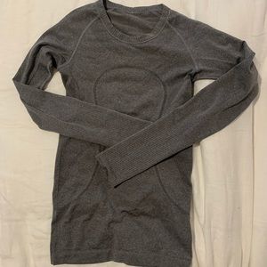 Long sleeve lululemon running shirt